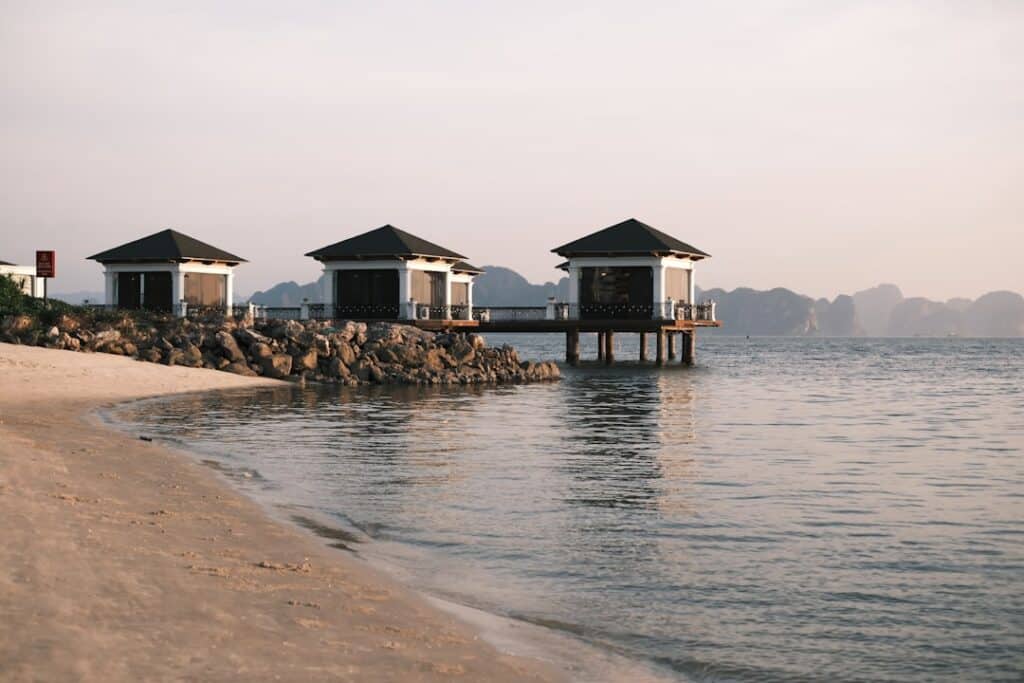Vietnam Travel Guide 2024: Visa, Cost & Itinerary for Indians